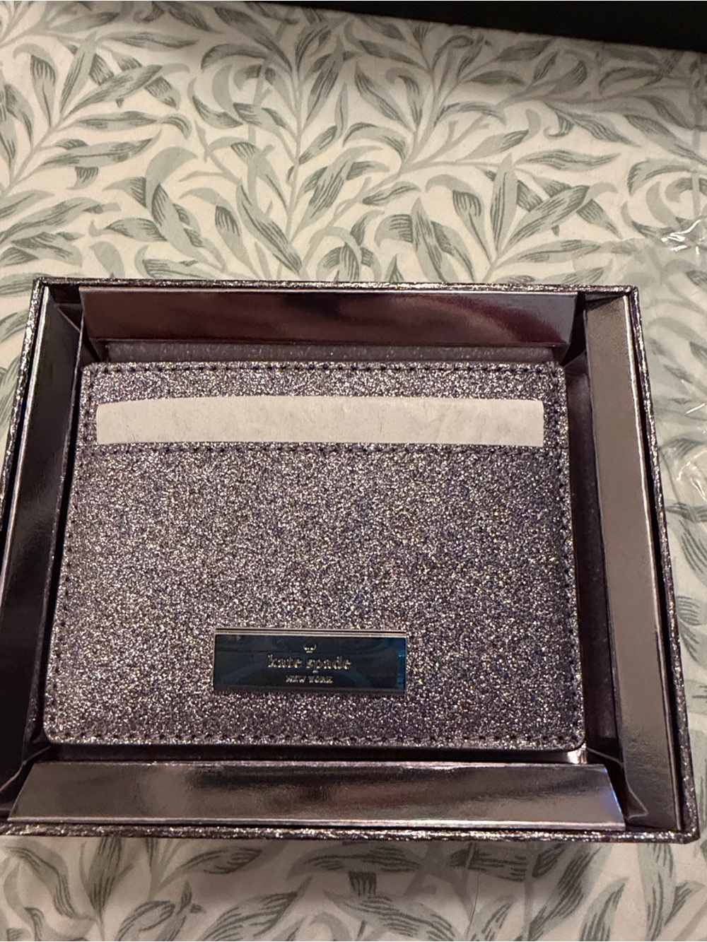 NWT Kate Spade Kenzie Glitter Card Holder - Picture 5 of 6
